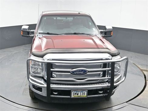 Used 2015 Ford F350 Lariat w/ Chrome Package image 30