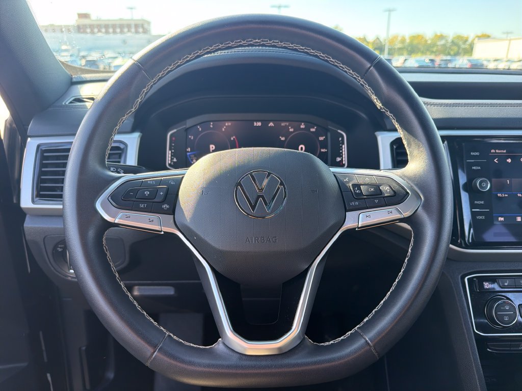 Certified 2023 Volkswagen Atlas Cross Sport SE AWD/4WD image 11