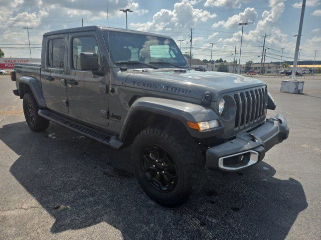 Used 2023 Jeep Gladiator Sport AWD/4WD image 2