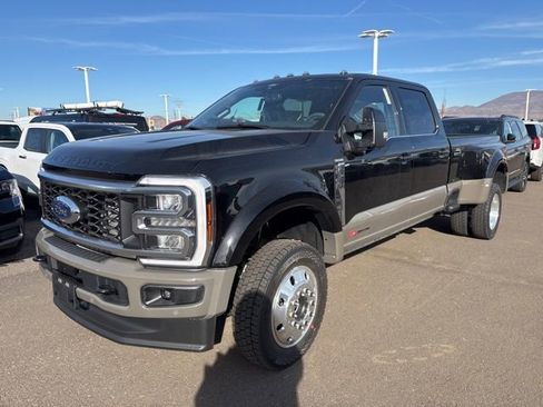 New 2026 Ford F450 King Ranch w/ FX4 Off-Road Package image 2