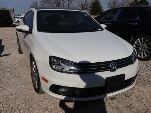 Used 2012 Volkswagen Eos Lux image 5