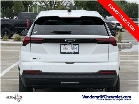 New 2027 Chevrolet Bolt LT w/ Comfort Package FWD image 5