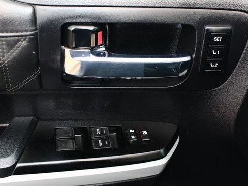 Used 2021 Toyota Tundra Platinum image 13