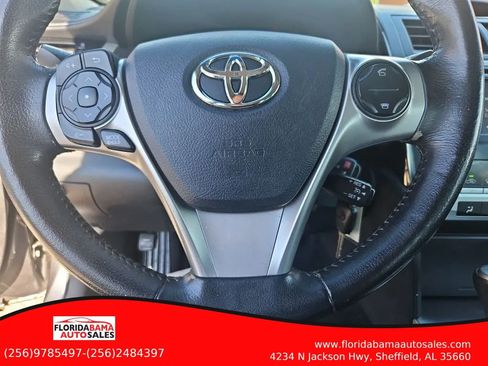 Used 2014 Toyota Camry SE FWD image 15