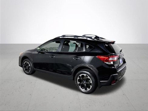 Used 2022 Subaru Crosstrek 2.0i Premium w/ Moonroof Package AWD/4WD image 8