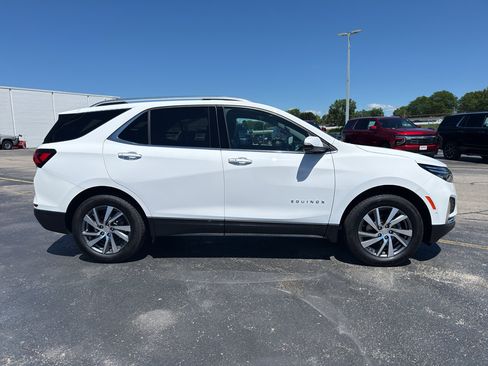 Certified 2024 Chevrolet Equinox Premier AWD/4WD image 4