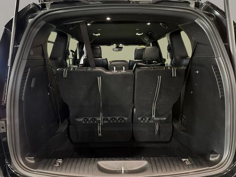 Used 2025 Chrysler Pacifica Select FWD image 27