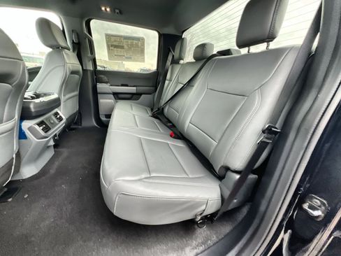 New 2025 Ford F150 Lightning Flash image 25