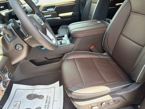New 2026 GMC Sierra 1500 Denali AWD/4WD image 19