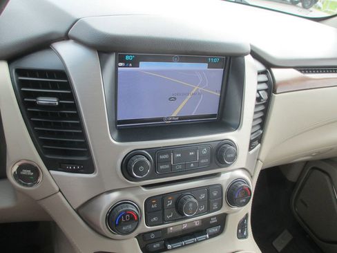 Used 2019 GMC Yukon Denali w/ Denali Ultimate Package image 34