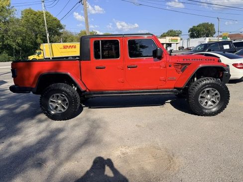 Used 2020 Jeep Gladiator Rubicon w/ Dual Top Group AWD/4WD image 4