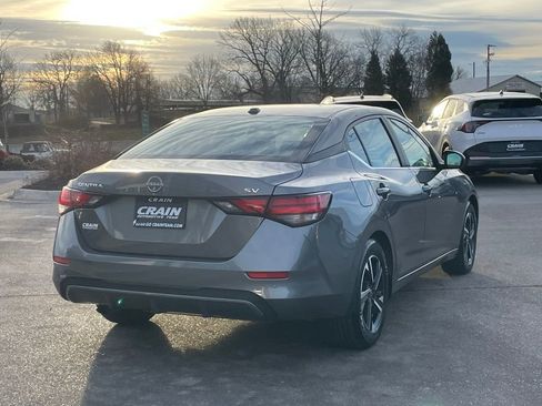 Used 2024 Nissan Sentra SV image 7