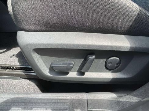 Used 2026 Nissan Rogue SV FWD image 16