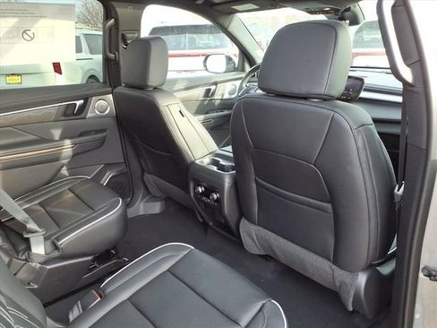 New 2026 Buick Enclave Avenir w/ Super Cruise Package image 23