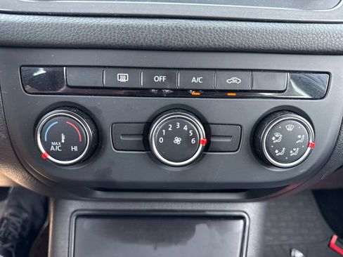 Used 2013 Volkswagen Tiguan S AWD/4WD image 27