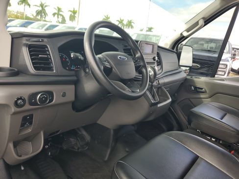 Used 2024 Ford Transit 250 148 Medium Roof w/ Load Area Protection Package image 9