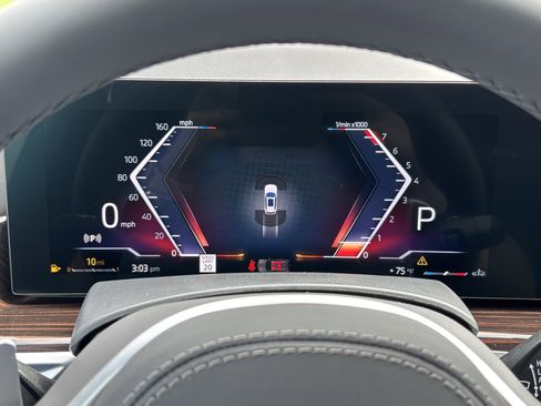 Used 2026 BMW X5 xDrive40i w/ M Sport Package image 23