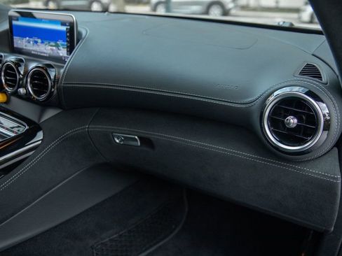 Used 2020 Mercedes-Benz AMG GT R image 59