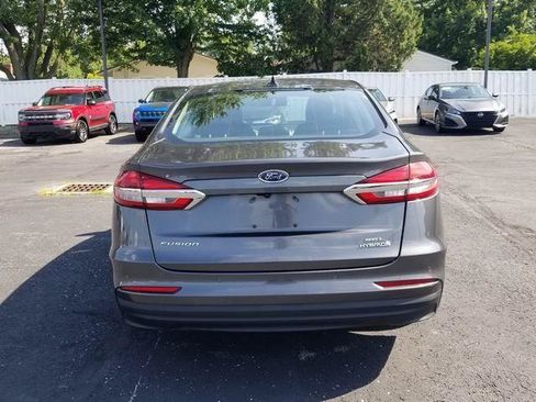 Used 2019 Ford Fusion SEL FWD image 6