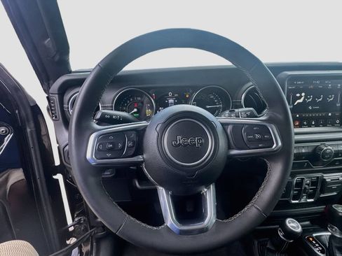Used 2023 Jeep Wrangler Unlimited Sahara w/ Cold Weather Group AWD/4WD image 12