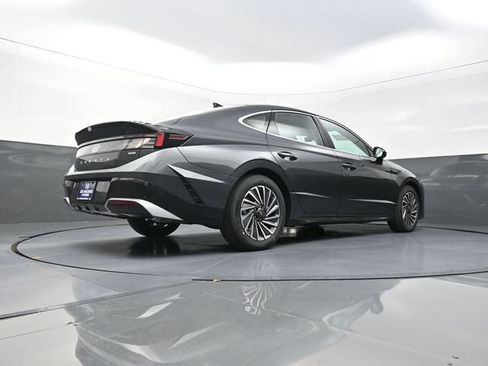 New 2026 Hyundai Sonata SEL FWD image 38