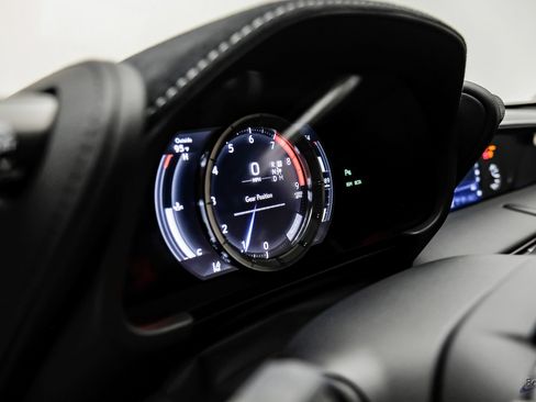 Used 2021 Lexus LC 500 Coupe w/ Performance Package RWD image 31
