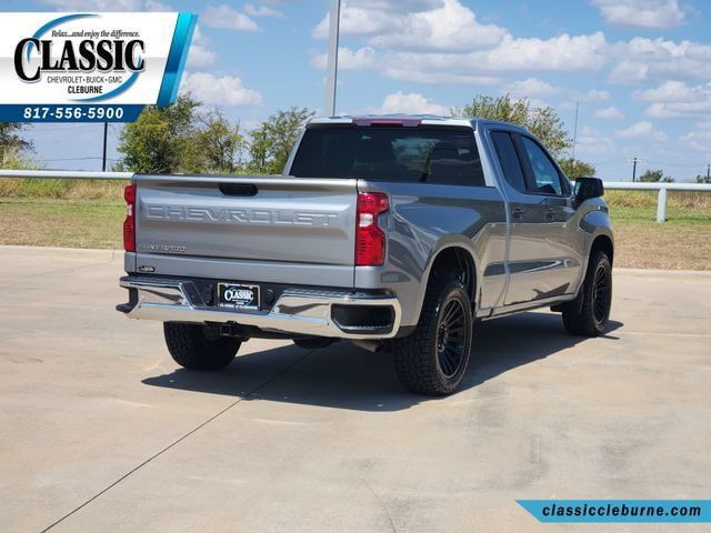 Used 2025 Chevrolet Silverado 1500 W/T w/ WT Value Package RWD image 10