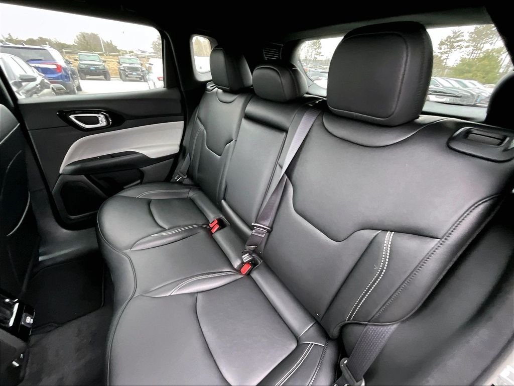 New 2026 Jeep Compass Limited AWD/4WD image 14