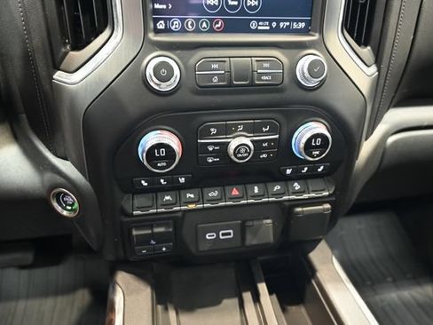 Certified 2021 GMC Sierra 1500 Denali w/ Driver Alert Package II AWD/4WD image 20