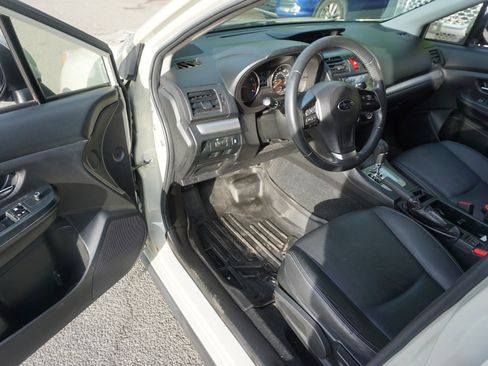 Used 2013 Subaru Crosstrek 2.0i Limited AWD/4WD image 7
