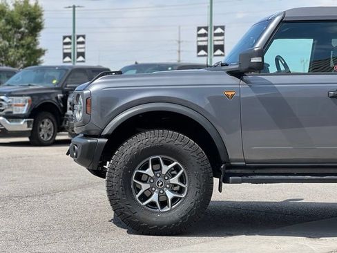 Used 2023 Ford Bronco Badlands AWD/4WD image 4