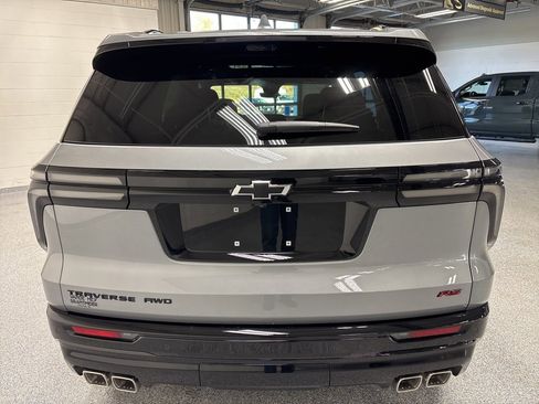 New 2026 Chevrolet Traverse RS image 6