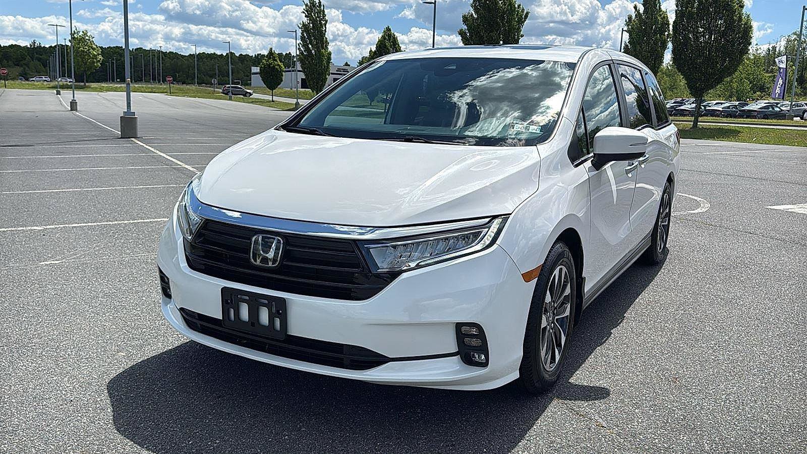 Used 2024 Honda Odyssey EX-L image 13