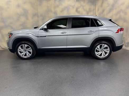 Used 2021 Volkswagen Atlas Cross Sport SEL AWD/4WD image 3