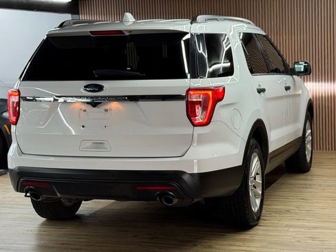 Used 2016 Ford Explorer FWD image 6
