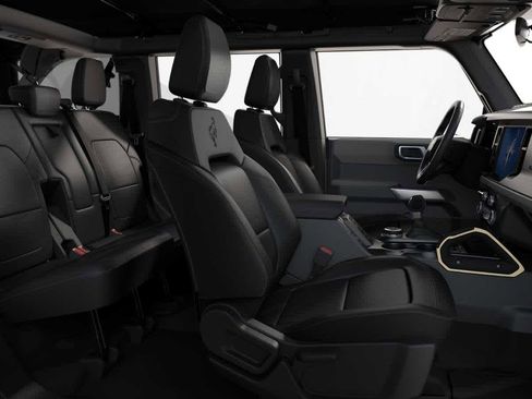 New 2025 Ford Bronco Badlands image 19