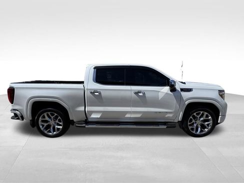 Used 2021 GMC Sierra 1500 Denali w/ Denali Ultimate Package AWD/4WD image 6