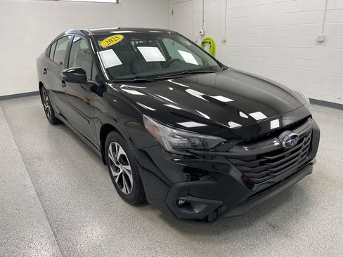 Certified 2025 Subaru Legacy Premium AWD/4WD image 4