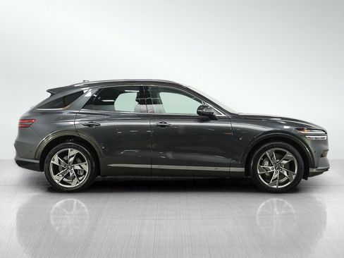 Used 2023 Genesis Electrified GV70 AWD/4WD image 6