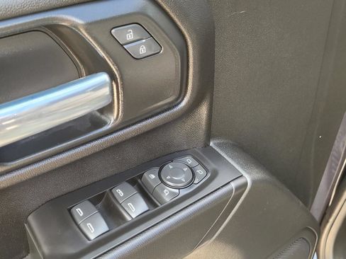 Used 2024 Chevrolet Silverado 2500 Custom w/ Custom Value Package AWD/4WD image 20