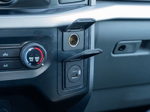 Used 2023 Ford F150 XLT image 29