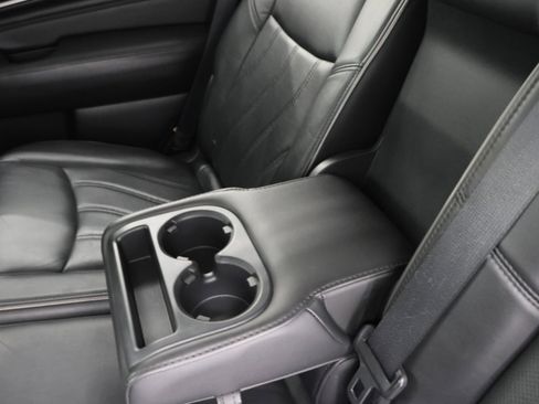 Used 2014 INFINITI QX60 AWD w/ Premium Plus Package image 35