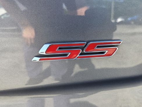 Used 2019 Chevrolet Camaro SS image 14