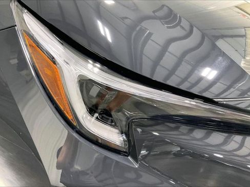 Certified 2025 Toyota Corolla SE FWD image 29