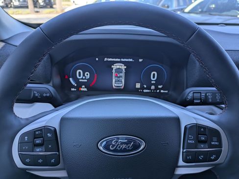 New 2026 Ford Explorer Active w/ Active Comfort Package image 35