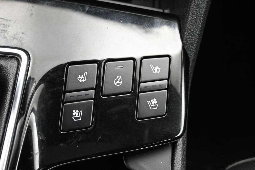 Used 2024 Kia Sportage SX FWD image 9