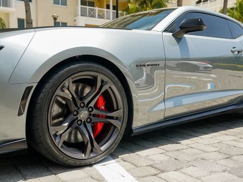 Used 2023 Chevrolet Camaro SS RWD image 43