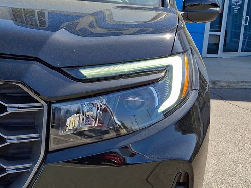 Used 2024 Honda Passport TrailSport image 9