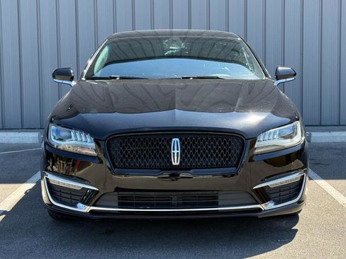 Used 2019 Lincoln MKZ Premiere FWD image 2