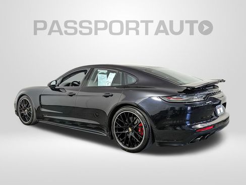 Used 2021 Porsche Panamera GTS image 3